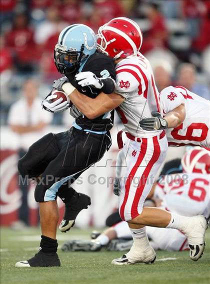 Thumbnail 3 in Carson vs. Mater Dei photogallery.