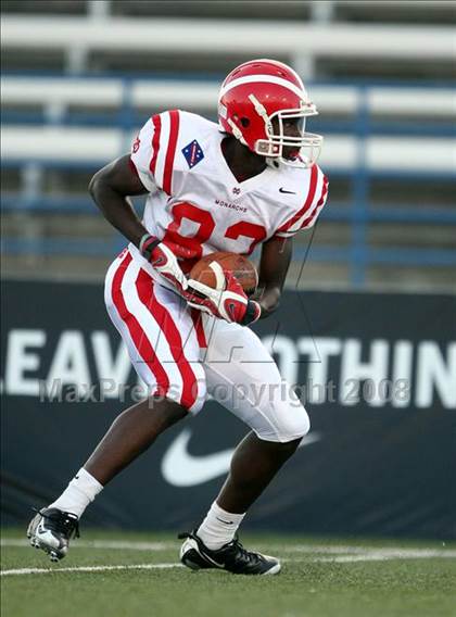 Thumbnail 3 in Carson vs. Mater Dei photogallery.