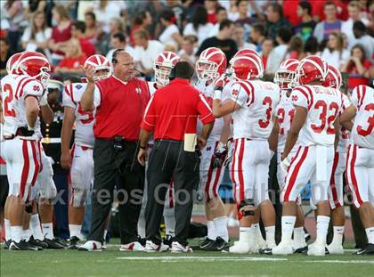 Thumbnail 3 in Carson vs. Mater Dei photogallery.