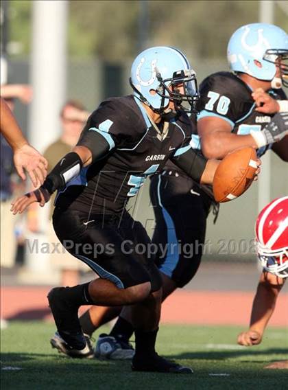 Thumbnail 3 in Carson vs. Mater Dei photogallery.