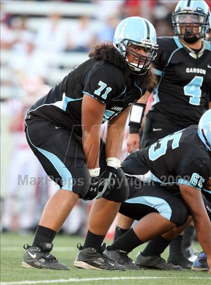 Thumbnail 3 in Carson vs. Mater Dei photogallery.