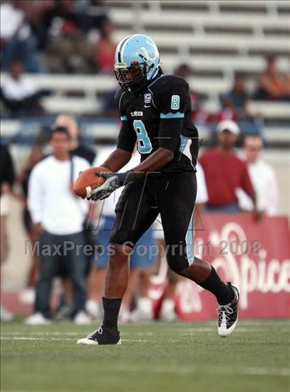 Thumbnail 1 in Carson vs. Mater Dei photogallery.