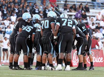 Thumbnail 2 in Carson vs. Mater Dei photogallery.