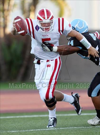 Thumbnail 2 in Carson vs. Mater Dei photogallery.