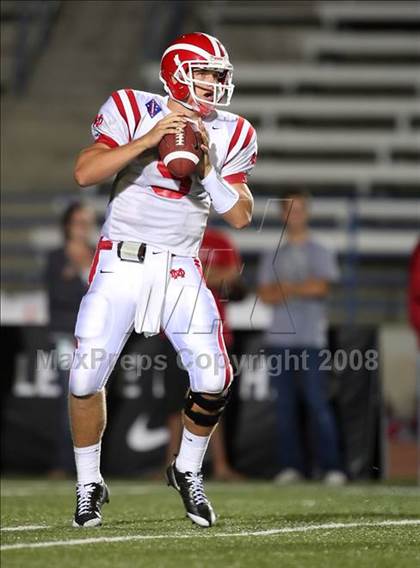 Thumbnail 1 in Carson vs. Mater Dei photogallery.