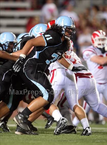 Thumbnail 3 in Carson vs. Mater Dei photogallery.