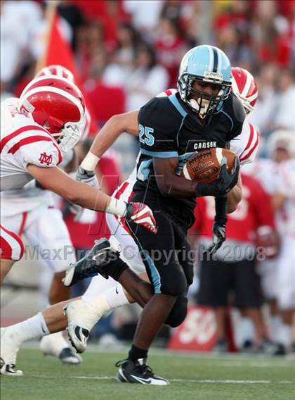 Thumbnail 3 in Carson vs. Mater Dei photogallery.