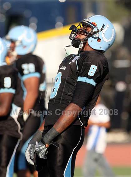 Thumbnail 3 in Carson vs. Mater Dei photogallery.