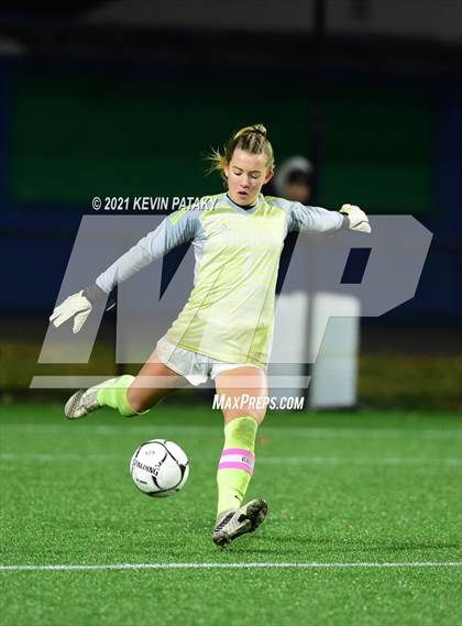 Thumbnail 2 in Wilton vs. Staples (CIAC Class LL Final) photogallery.