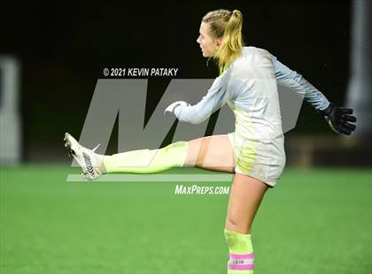 Thumbnail 1 in Wilton vs. Staples (CIAC Class LL Final) photogallery.