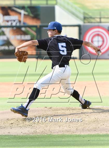 Thumbnail 1 in Apache Junction vs. Joy Christian (AIA D4 Final) photogallery.