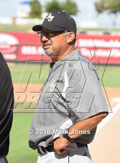 Thumbnail 1 in Apache Junction vs. Joy Christian (AIA D4 Final) photogallery.