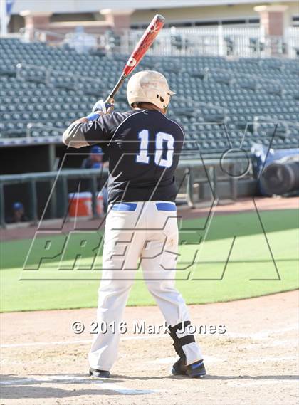 Thumbnail 2 in Apache Junction vs. Joy Christian (AIA D4 Final) photogallery.
