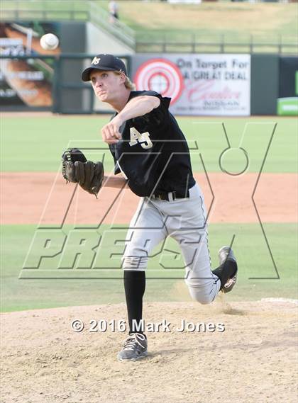 Thumbnail 3 in Apache Junction vs. Joy Christian (AIA D4 Final) photogallery.
