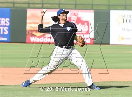Thumbnail 2 in Apache Junction vs. Joy Christian (AIA D4 Final) photogallery.