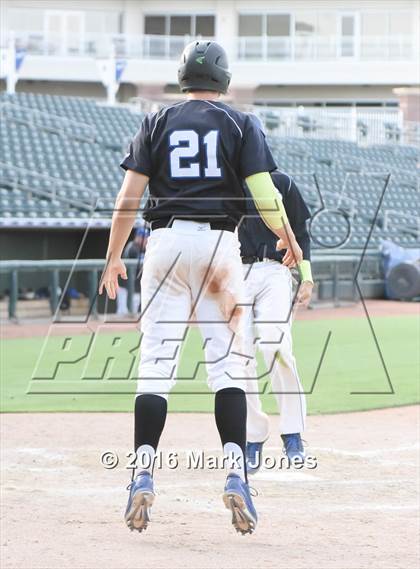 Thumbnail 3 in Apache Junction vs. Joy Christian (AIA D4 Final) photogallery.