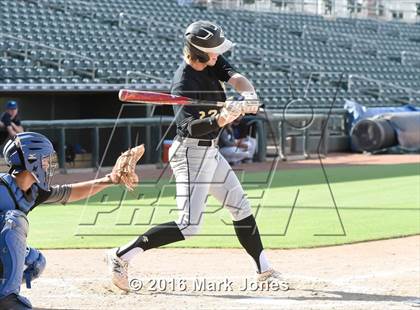 Thumbnail 2 in Apache Junction vs. Joy Christian (AIA D4 Final) photogallery.
