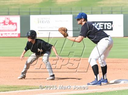 Thumbnail 2 in Apache Junction vs. Joy Christian (AIA D4 Final) photogallery.