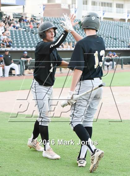 Thumbnail 2 in Apache Junction vs. Joy Christian (AIA D4 Final) photogallery.