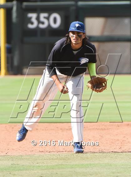 Thumbnail 1 in Apache Junction vs. Joy Christian (AIA D4 Final) photogallery.