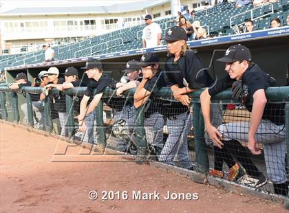Thumbnail 3 in Apache Junction vs. Joy Christian (AIA D4 Final) photogallery.