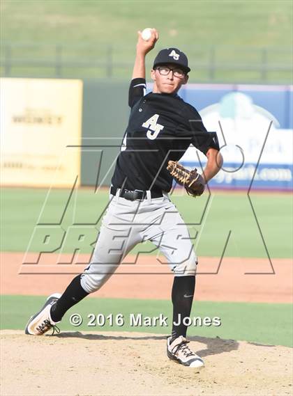 Thumbnail 2 in Apache Junction vs. Joy Christian (AIA D4 Final) photogallery.