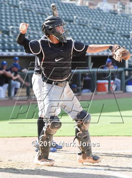 Thumbnail 3 in Apache Junction vs. Joy Christian (AIA D4 Final) photogallery.