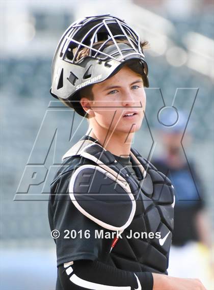 Thumbnail 1 in Apache Junction vs. Joy Christian (AIA D4 Final) photogallery.