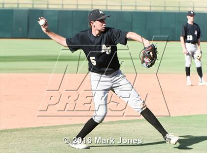 Thumbnail 2 in Apache Junction vs. Joy Christian (AIA D4 Final) photogallery.