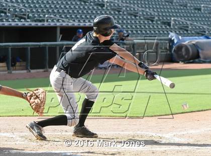 Thumbnail 3 in Apache Junction vs. Joy Christian (AIA D4 Final) photogallery.