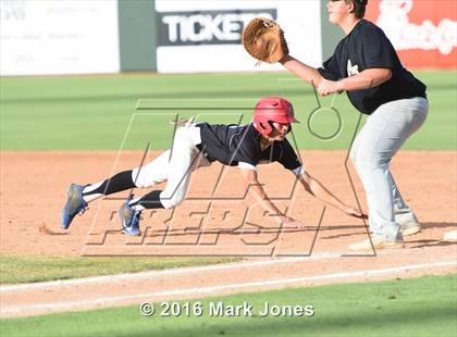 Thumbnail 1 in Apache Junction vs. Joy Christian (AIA D4 Final) photogallery.