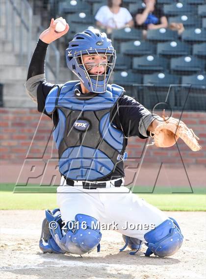 Thumbnail 1 in Apache Junction vs. Joy Christian (AIA D4 Final) photogallery.