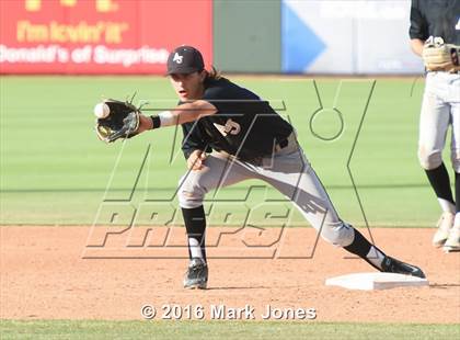 Thumbnail 3 in Apache Junction vs. Joy Christian (AIA D4 Final) photogallery.
