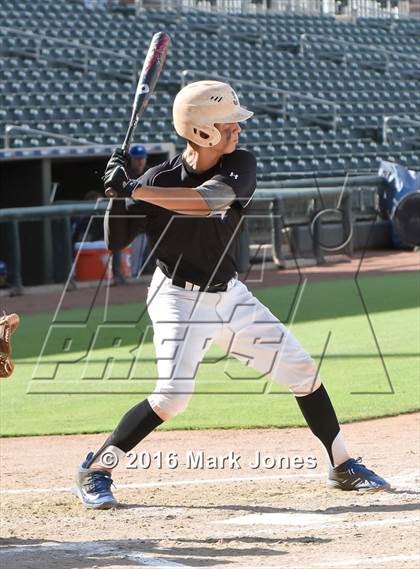 Thumbnail 3 in Apache Junction vs. Joy Christian (AIA D4 Final) photogallery.