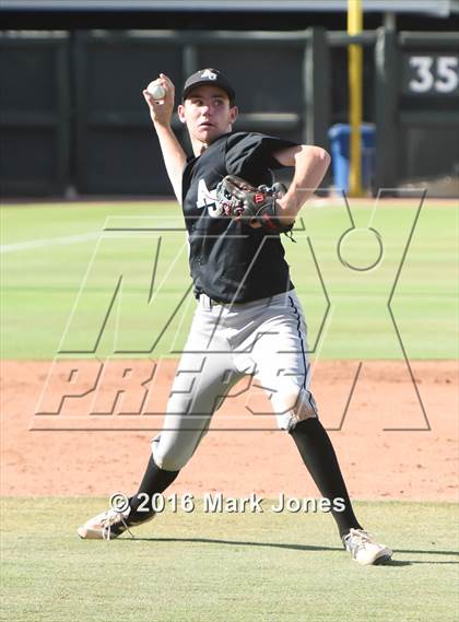 Thumbnail 1 in Apache Junction vs. Joy Christian (AIA D4 Final) photogallery.