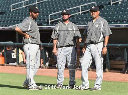 Thumbnail 3 in Apache Junction vs. Joy Christian (AIA D4 Final) photogallery.