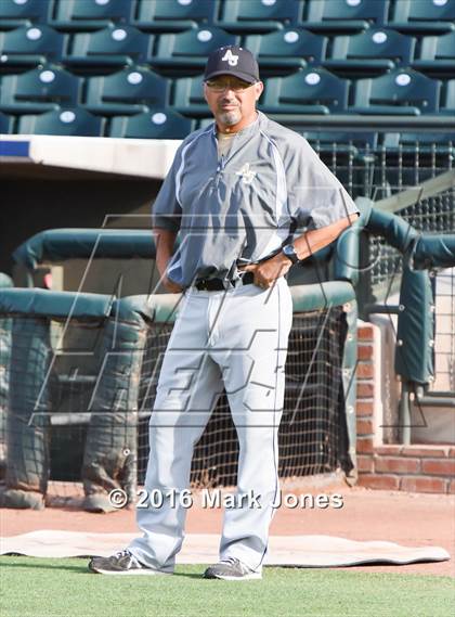 Thumbnail 1 in Apache Junction vs. Joy Christian (AIA D4 Final) photogallery.