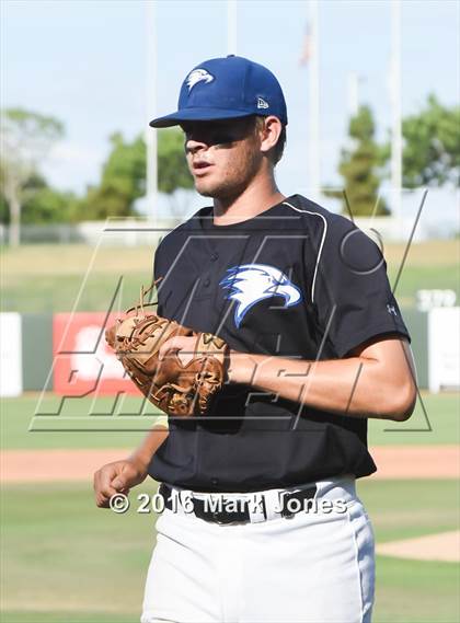 Thumbnail 3 in Apache Junction vs. Joy Christian (AIA D4 Final) photogallery.