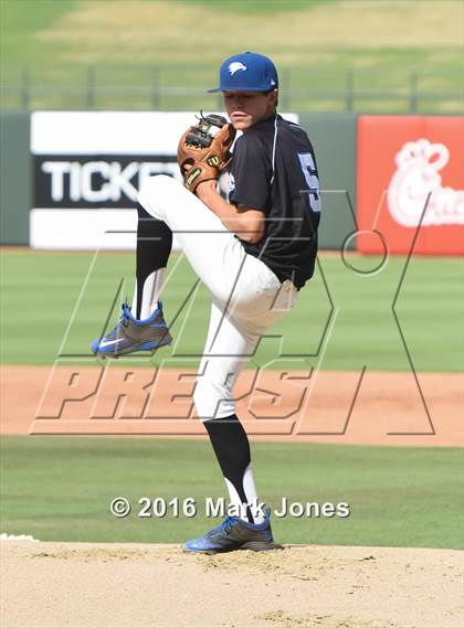 Thumbnail 3 in Apache Junction vs. Joy Christian (AIA D4 Final) photogallery.