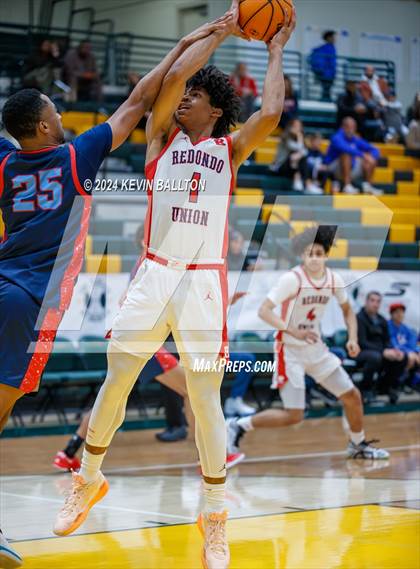 Thumbnail 2 in Destiny Christian Academy @ Redondo Union ( Damian Classic ) photogallery.