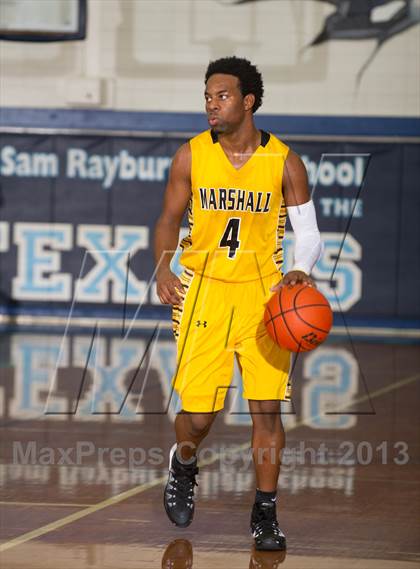 Thumbnail 3 in Fort Bend Marshall vs. Atascocita (McDonald's Texas Invitational) photogallery.