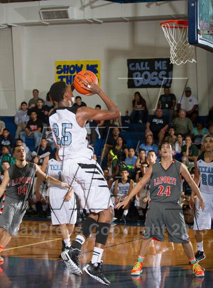 Thumbnail 3 in Fort Bend Marshall vs. Atascocita (McDonald's Texas Invitational) photogallery.