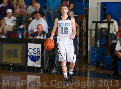 Thumbnail 3 in Fort Bend Marshall vs. Atascocita (McDonald's Texas Invitational) photogallery.