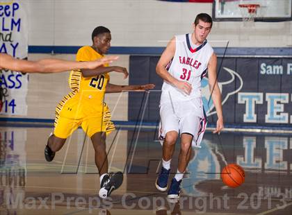 Thumbnail 3 in Fort Bend Marshall vs. Atascocita (McDonald's Texas Invitational) photogallery.