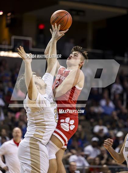 Thumbnail 3 in Beechwood vs Lloyd (2024 9th Region Boys Basketball Tournament) photogallery.