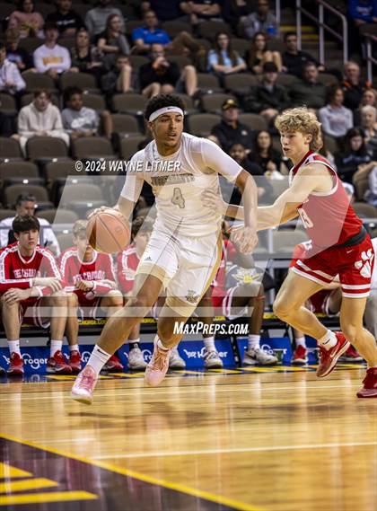 Thumbnail 2 in Beechwood vs Lloyd (2024 9th Region Boys Basketball Tournament) photogallery.