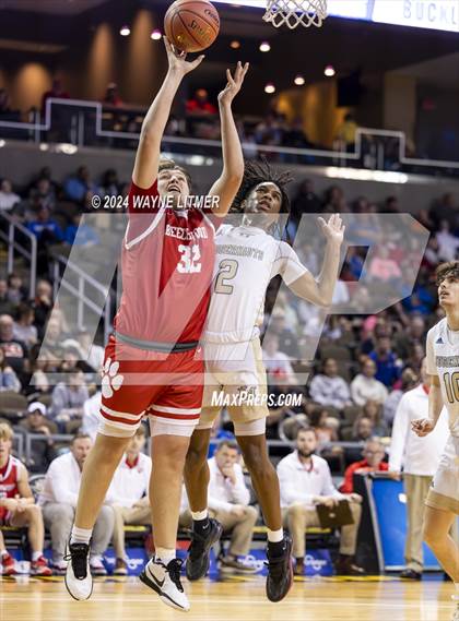 Thumbnail 2 in Beechwood vs Lloyd (2024 9th Region Boys Basketball Tournament) photogallery.