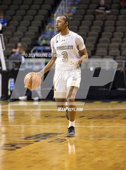 Thumbnail 2 in Beechwood vs Lloyd (2024 9th Region Boys Basketball Tournament) photogallery.