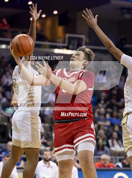 Thumbnail 3 in Beechwood vs Lloyd (2024 9th Region Boys Basketball Tournament) photogallery.