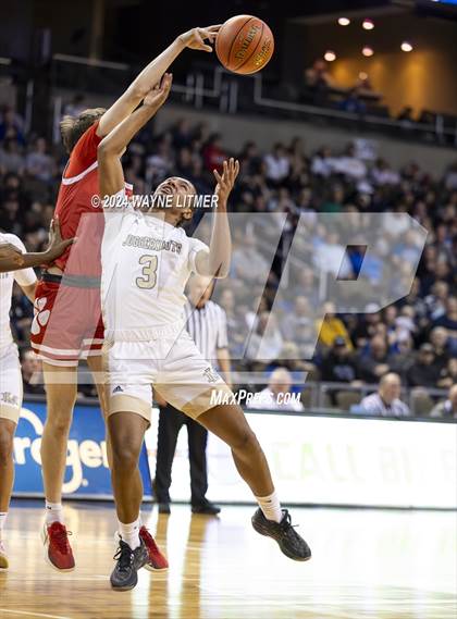 Thumbnail 3 in Beechwood vs Lloyd (2024 9th Region Boys Basketball Tournament) photogallery.
